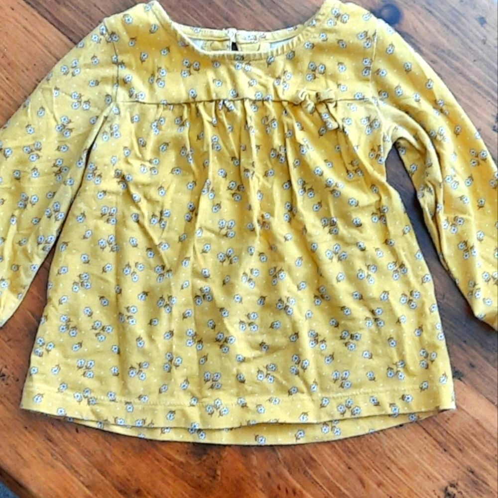 Carter's 18 mo. girls top